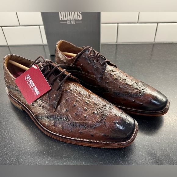 Stacy Adams Shoes - GENNARO
Wingtip Oxford Men’s Size 7.5 Cognac NEW - Picture 1 of 16